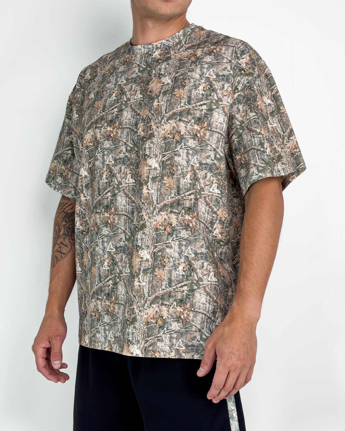 (Pre-Order 4 Weeks) Resilient Camo Shirt