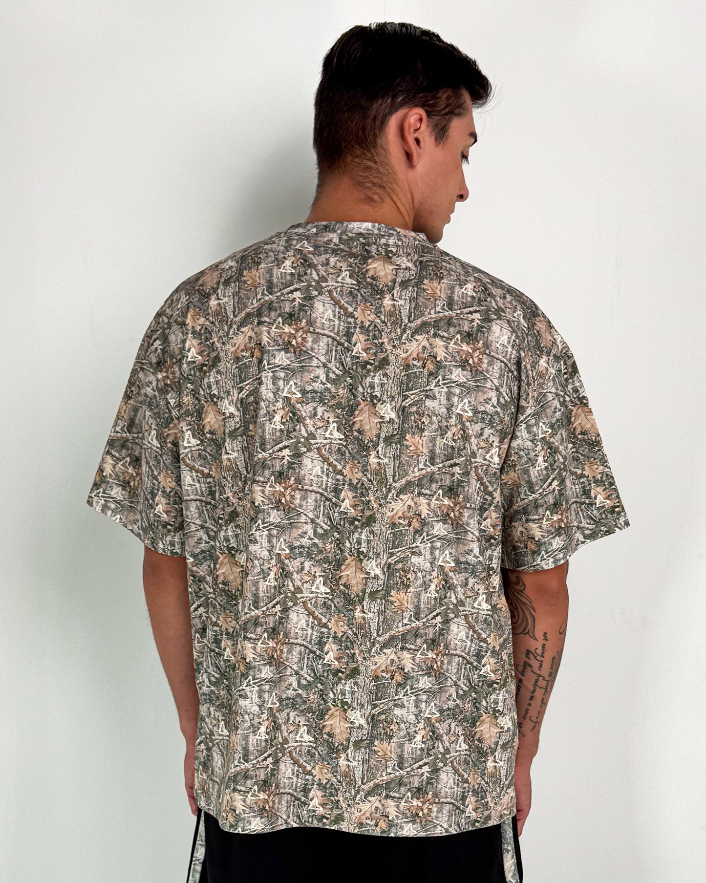 (Pre-Order 4 Weeks) Resilient Camo Shirt